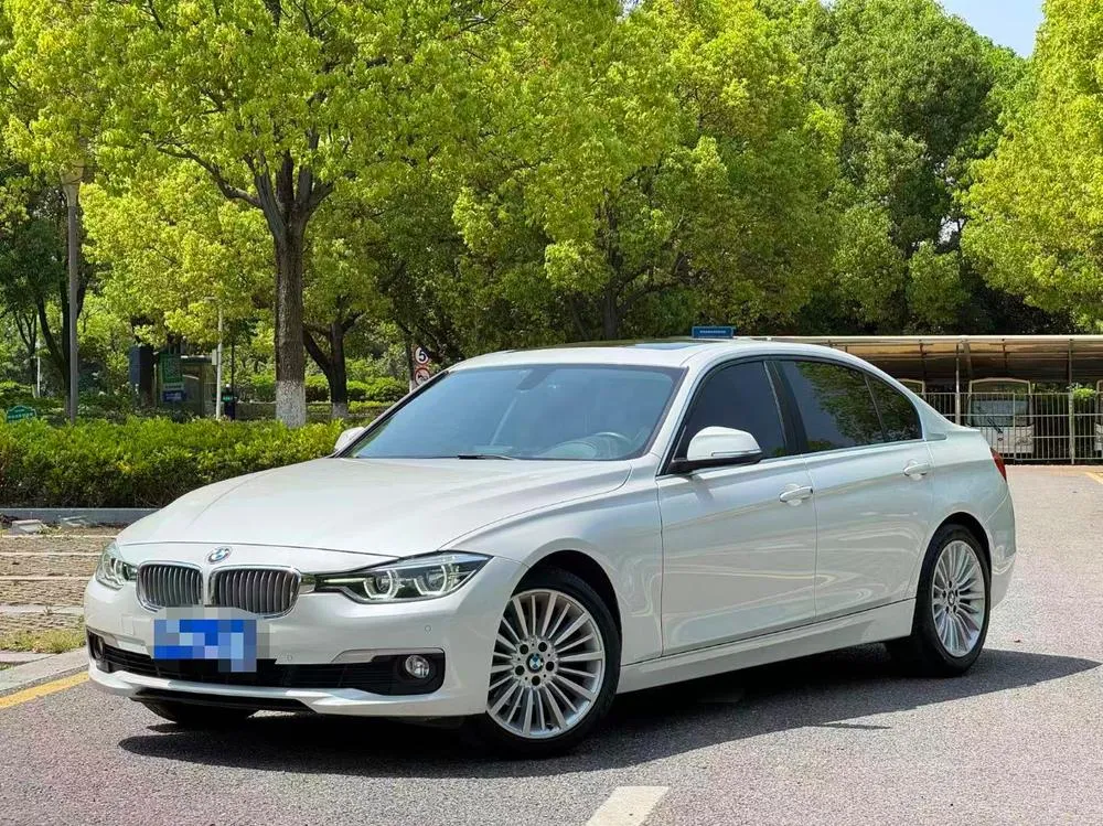 BMW 3-Series, 2018