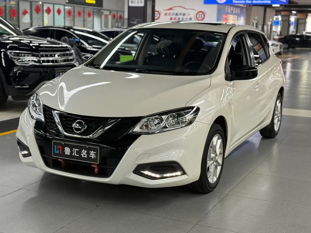 Nissan Tiida 1.6L CVT Cool Edition, 2021 — фото 1