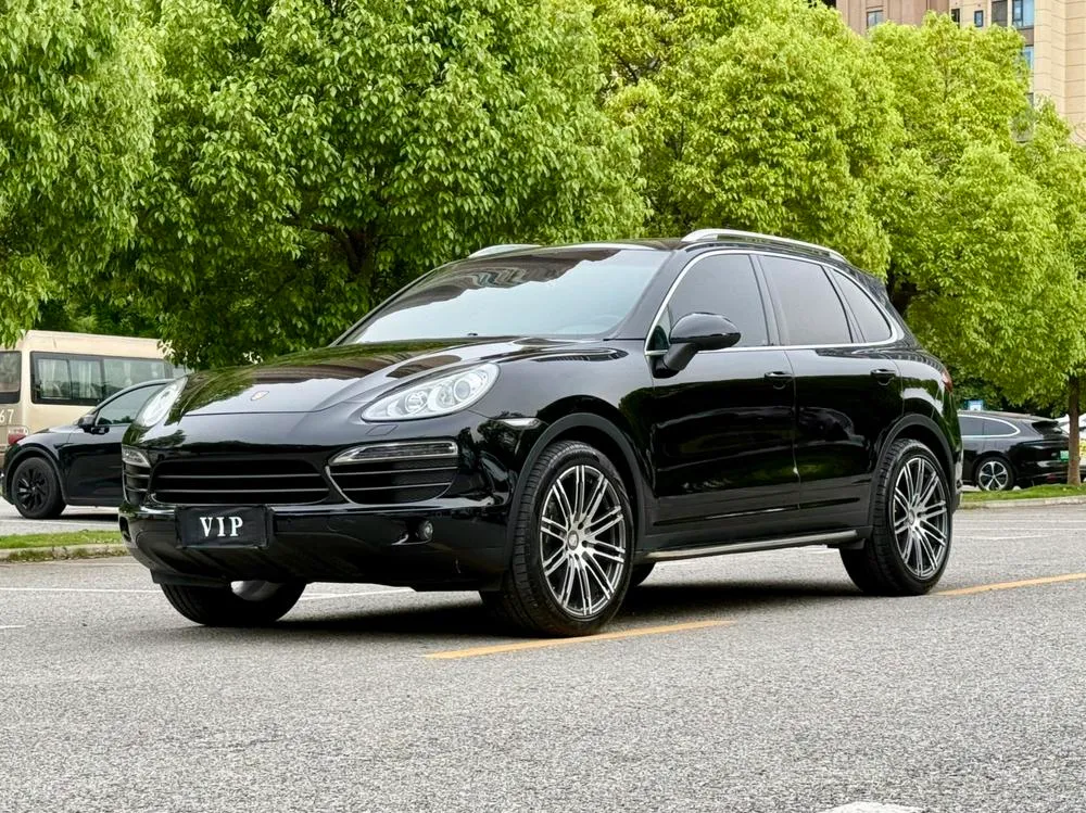Porsche Cayenne, 2013