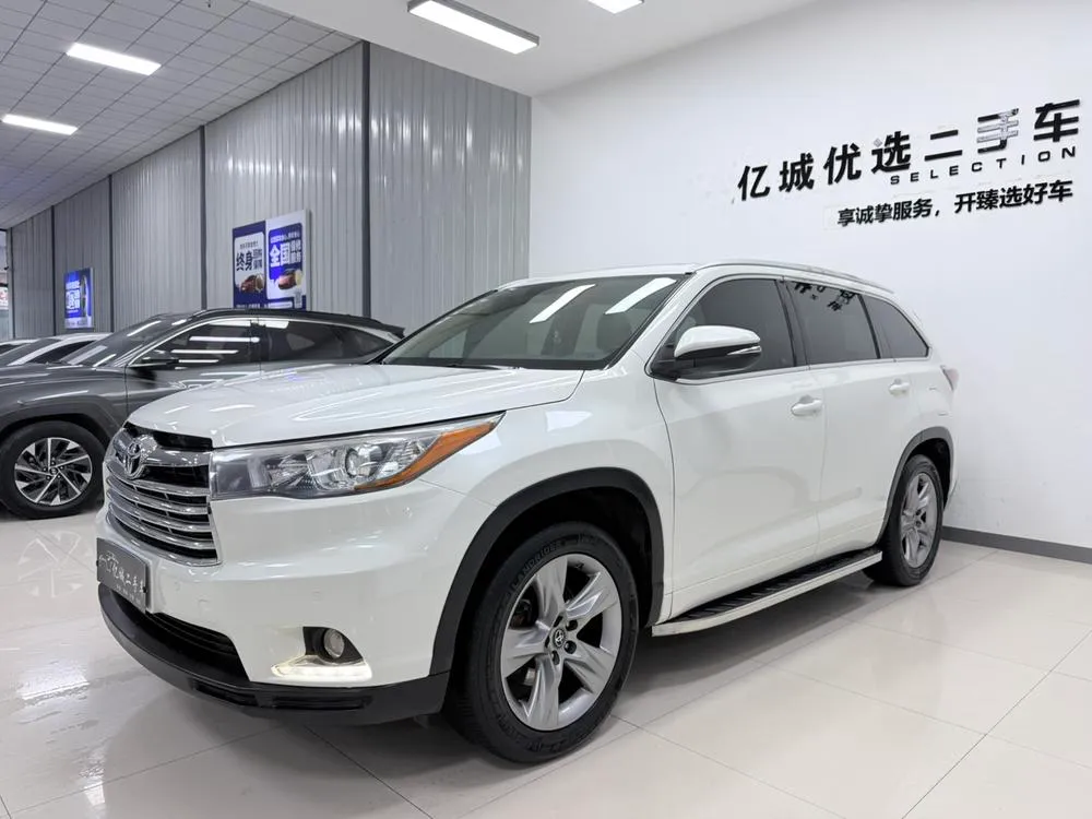 Toyota Highlander 2.0T 2WD Luxury Edition 7 Seater, 2015 — фото 1