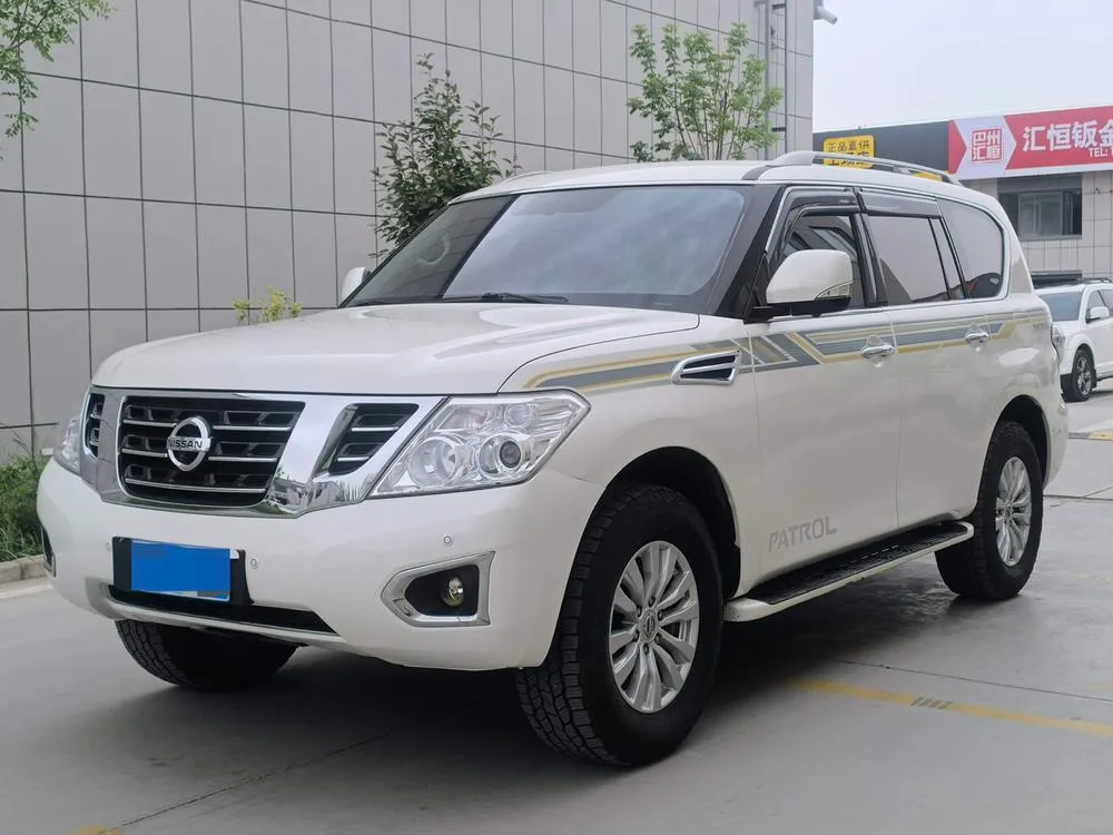 Ниссан Patrol 4.0L Auto 4WD 7 Seater Parallel Import, 2018 — фото 1