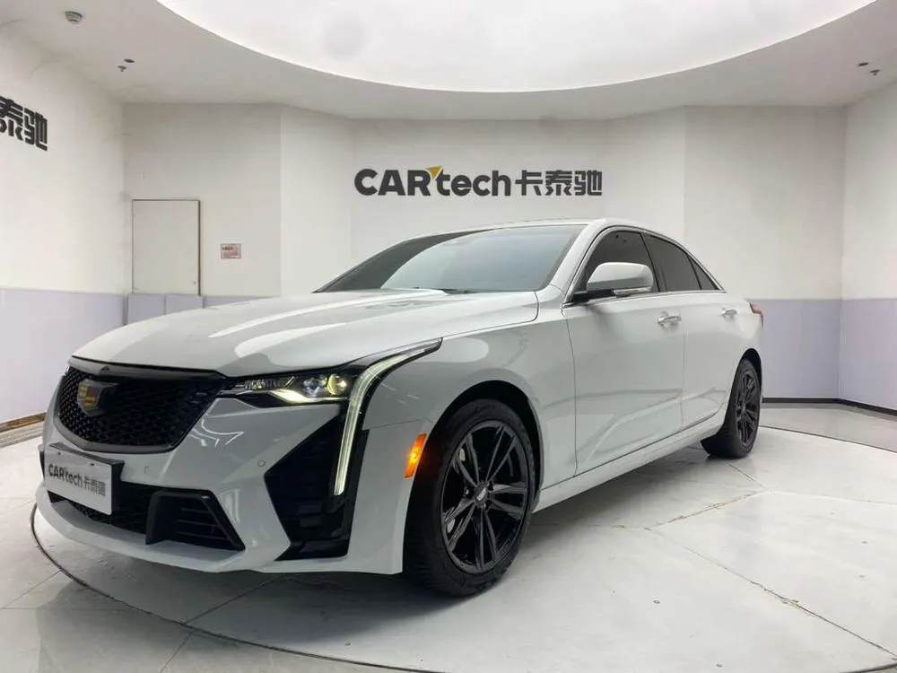 Cadillac CT4, 2022