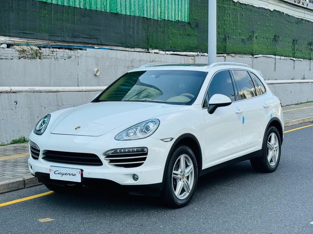 Porsche Cayenne, 2014