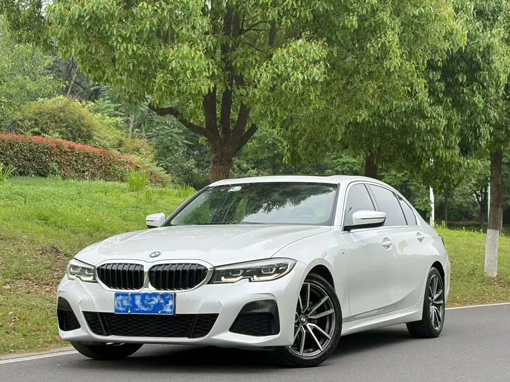 БМВ 3-Series 320Li M Sport, 2020 — фото 1