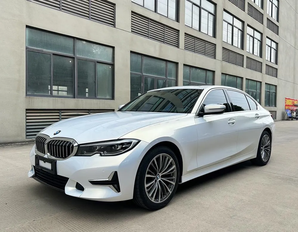 БМВ 3-Series 325Li Edition, 2020 — фото 1