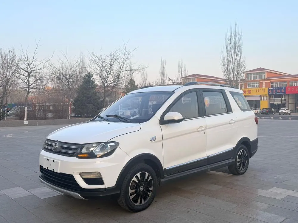 Dongfeng Fengguang Fengon 370, 2018