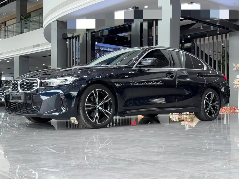 БМВ 3-Series 325i M Sport, 2023 — фото 1