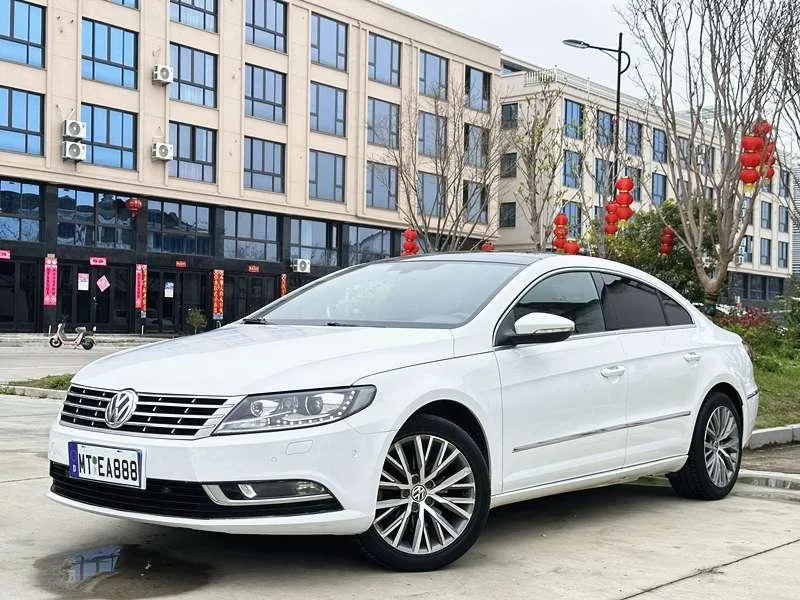 Volkswagen CC 1.8TSI Luxury Version, 2018 — фото 1
