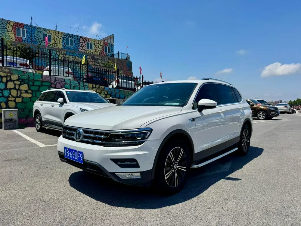 Volkswagen Tiguan L, 2017
