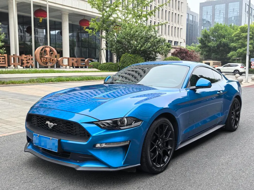 Ford Mustang, 2021