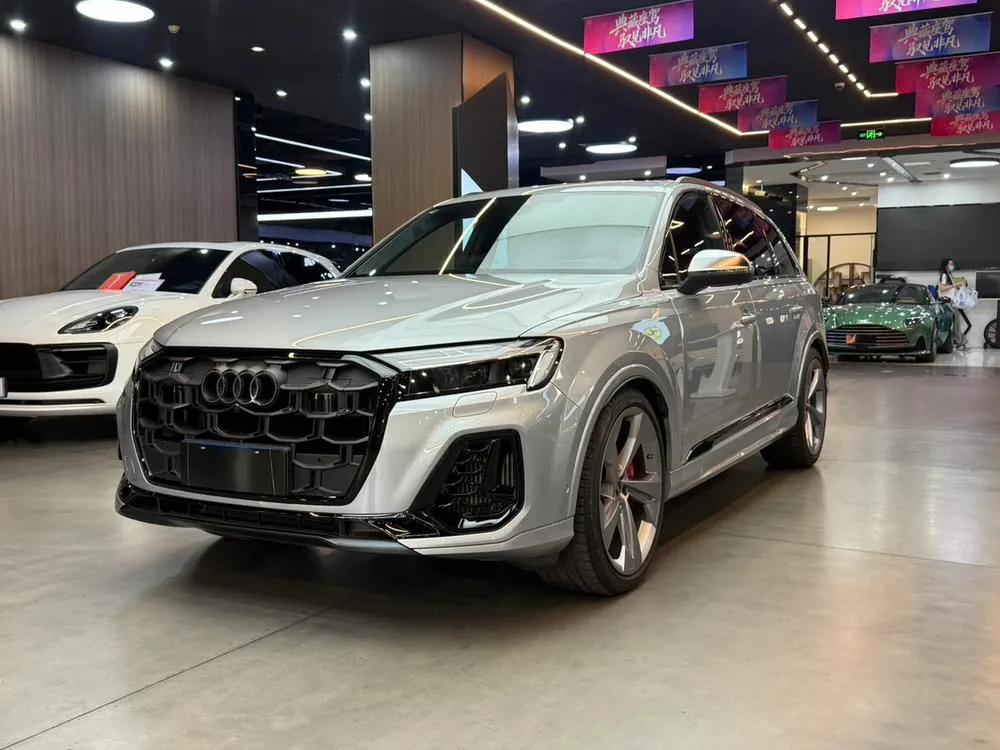 Audi SQ7, 2024