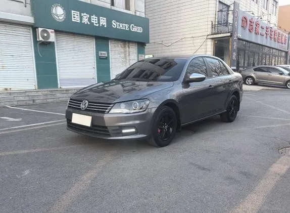 Volkswagen Bora 1.6L Auto Fashion Version, 2013 — фото 1
