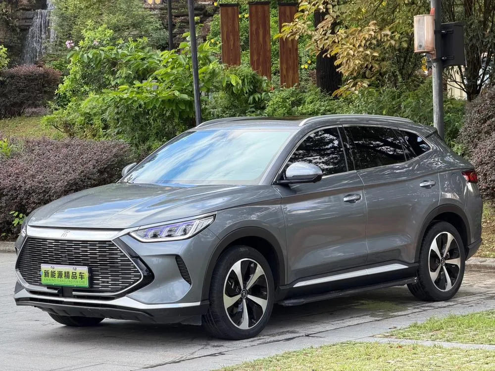 БИД Song PLUS DM DM-i 110KM 2WD Flagship PLUS, 2021 — фото 1
