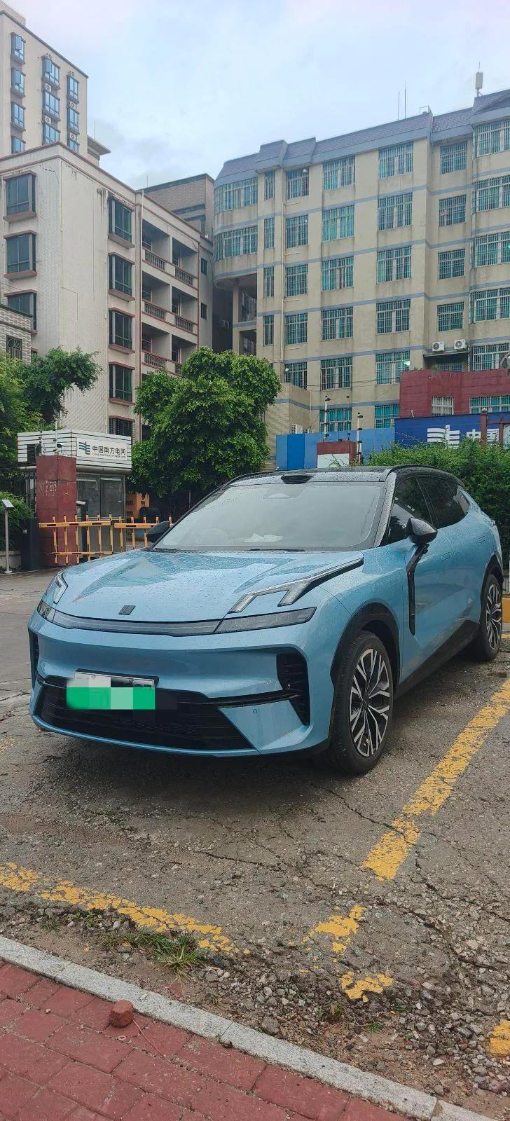 Lynk & Co 08 EM-P, 2026