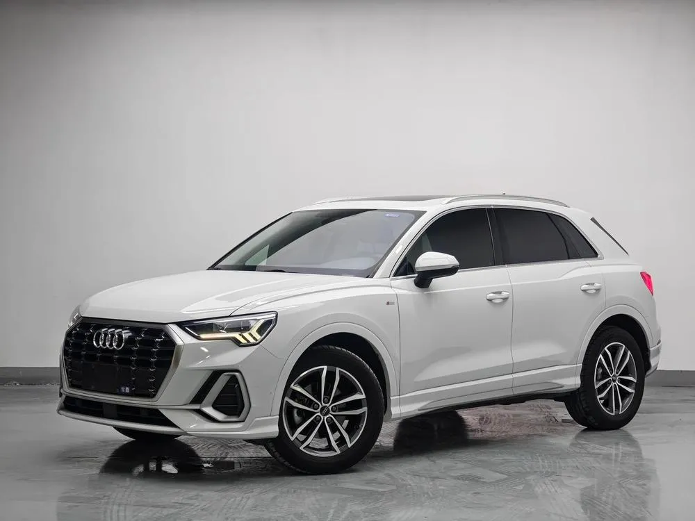 Audi Q3, 2023