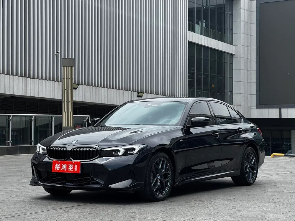BMW 3-Series, 2025