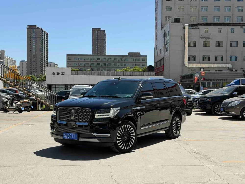 Lincoln Navigator, 2020