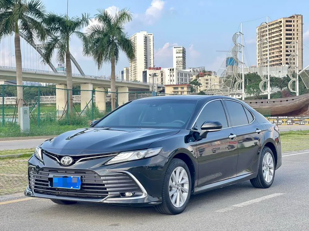 Toyota Camry 2.0G Luxury Edition, 2022 — фото 1