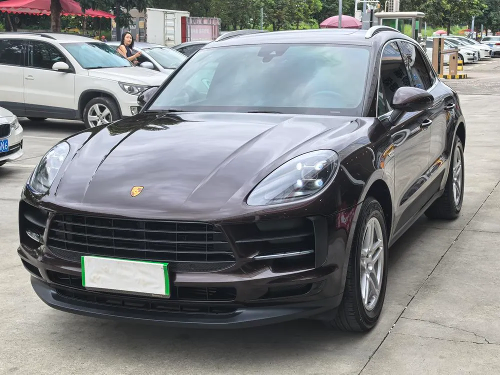 Porsche Macan, 2021