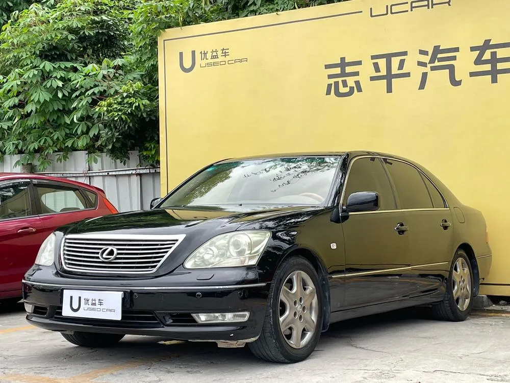 Lexus LS, 2004