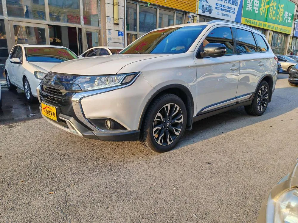 Mitsubishi Outlander, 2019