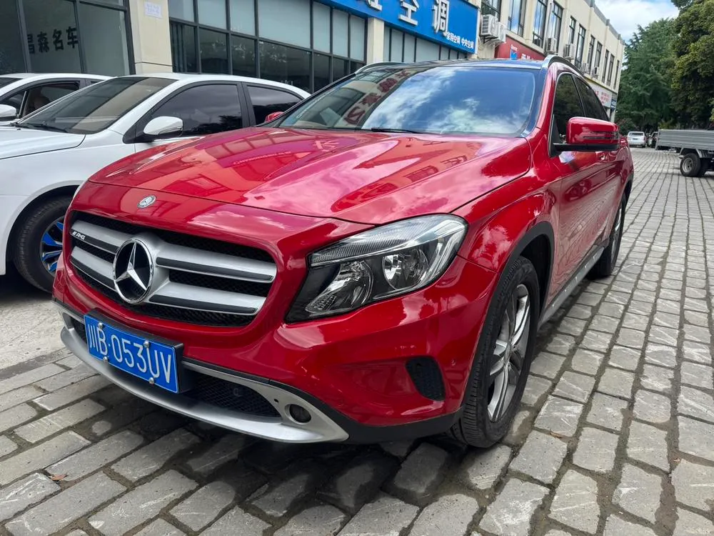 Mercedes-Benz GLA, 2016