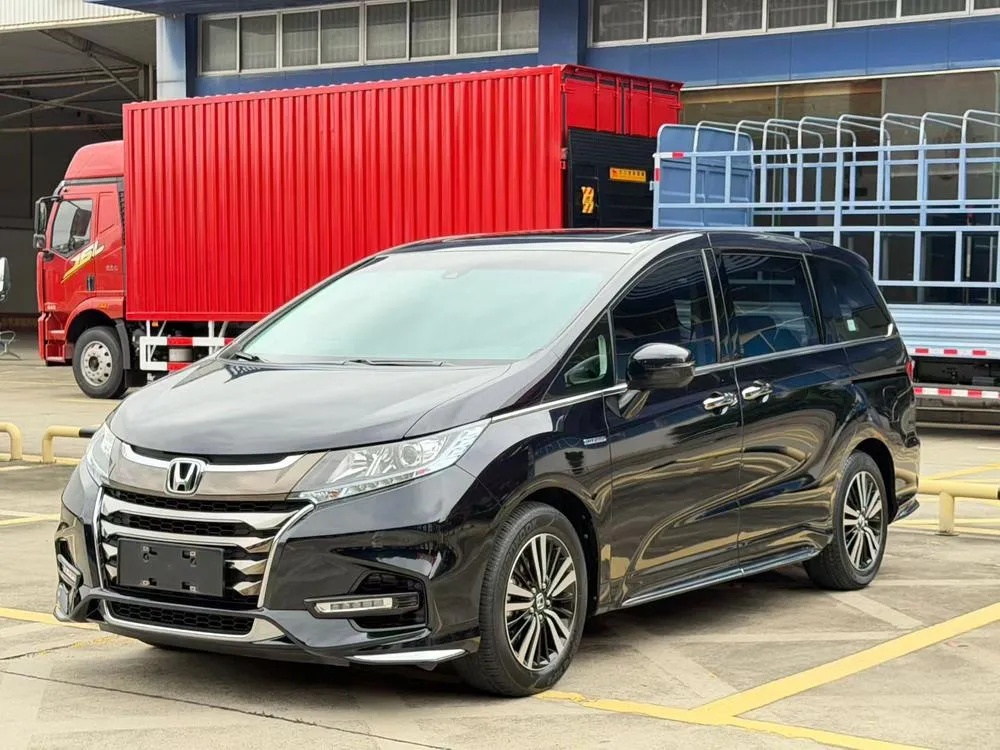 Хонда Odyssey 2.0L Sharp · Smart Edition, 2021 — фото 1
