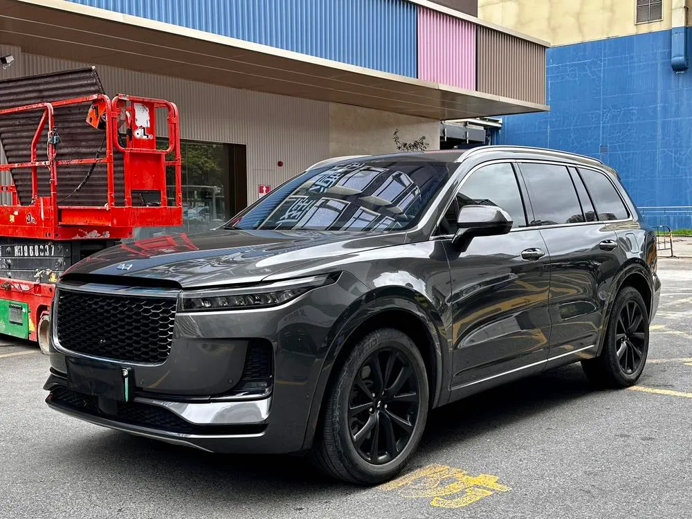 Li Auto ONE EREV 6 Seater Edition, 2021 — фото 1