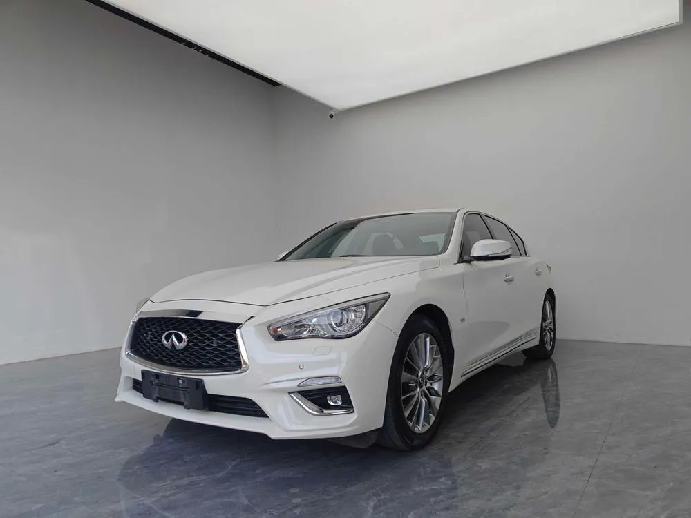 Infiniti Q50L, 2018