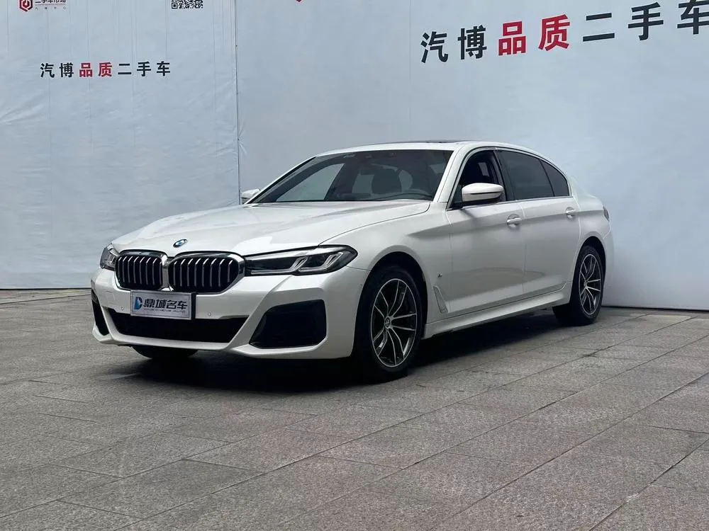 БМВ 5-Series Facelift 525Li M Sport, 2022 — фото 1