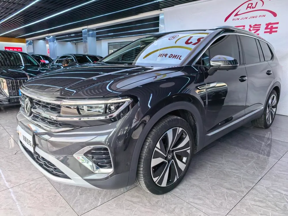 Фольксваген Tavendor 380TSI 4WD Luxury Edition Pro 6 Seater, 2023 — фото 1