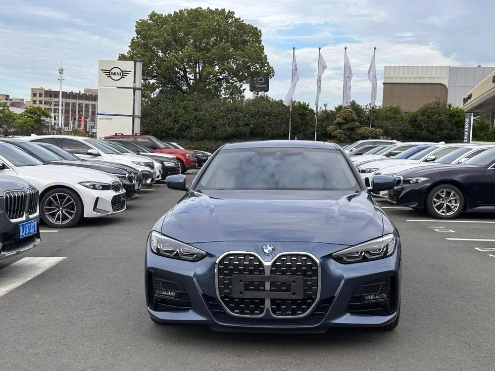 BMW 4-Series 425i M Sport, 2022 — фото 1