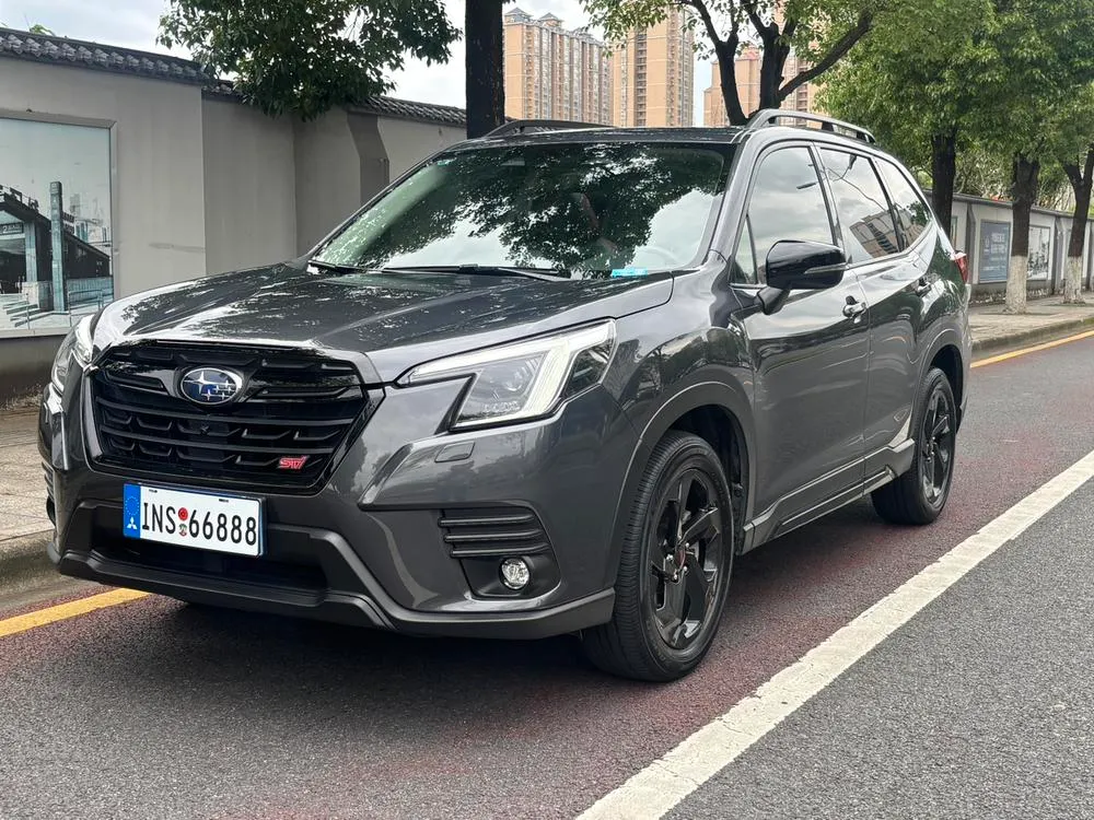 Субару Forester 2.5i STI Sport, 2024 — фото 1