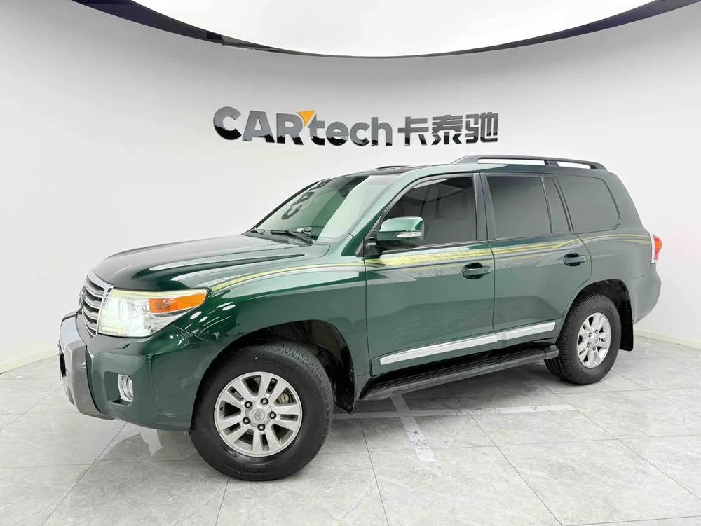 Toyota Land Cruiser, 2012