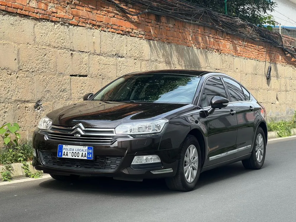 Citroen Citroën C5 2.0L Auto Prestige Version, 2014 — фото 1