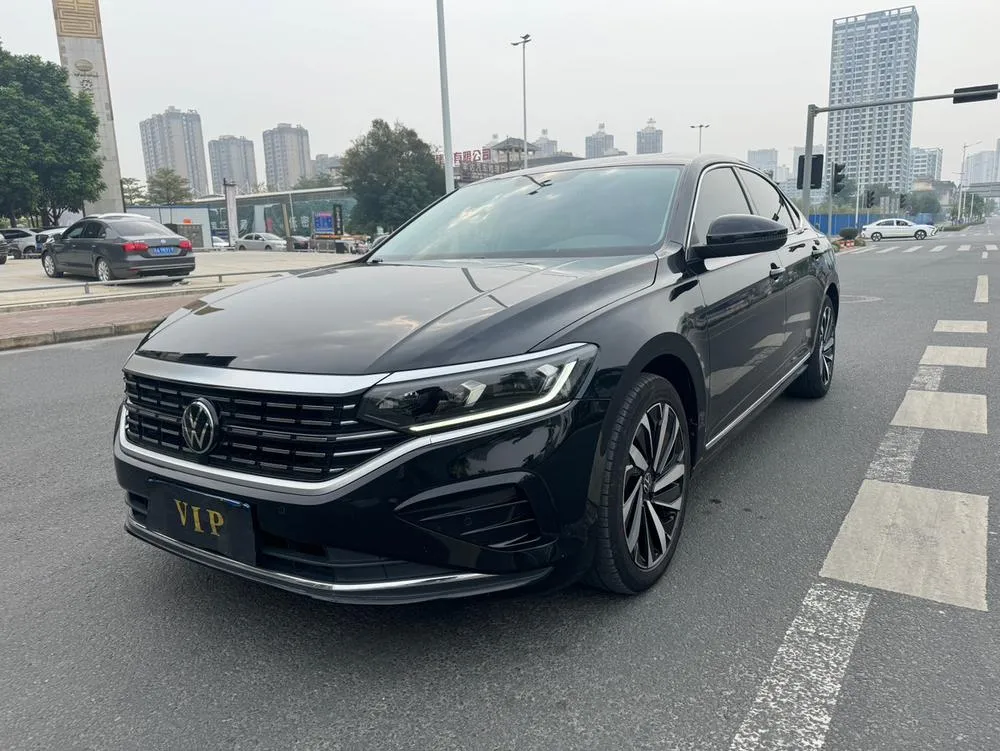 Volkswagen Passat Facelift 330TSI Elite Edition, 2023 — фото 1