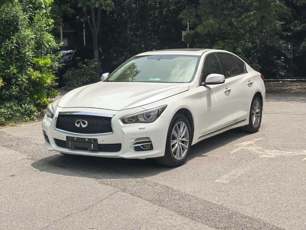 Infiniti Q50L, 2016