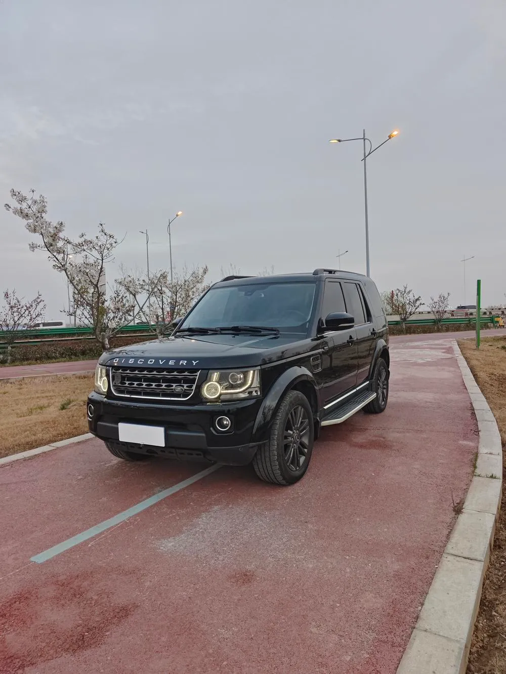 Land Rover Discovery, 2016