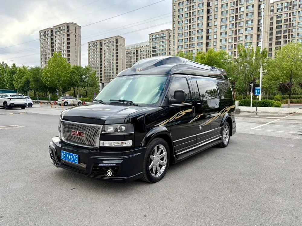 GMC Savana, 2017