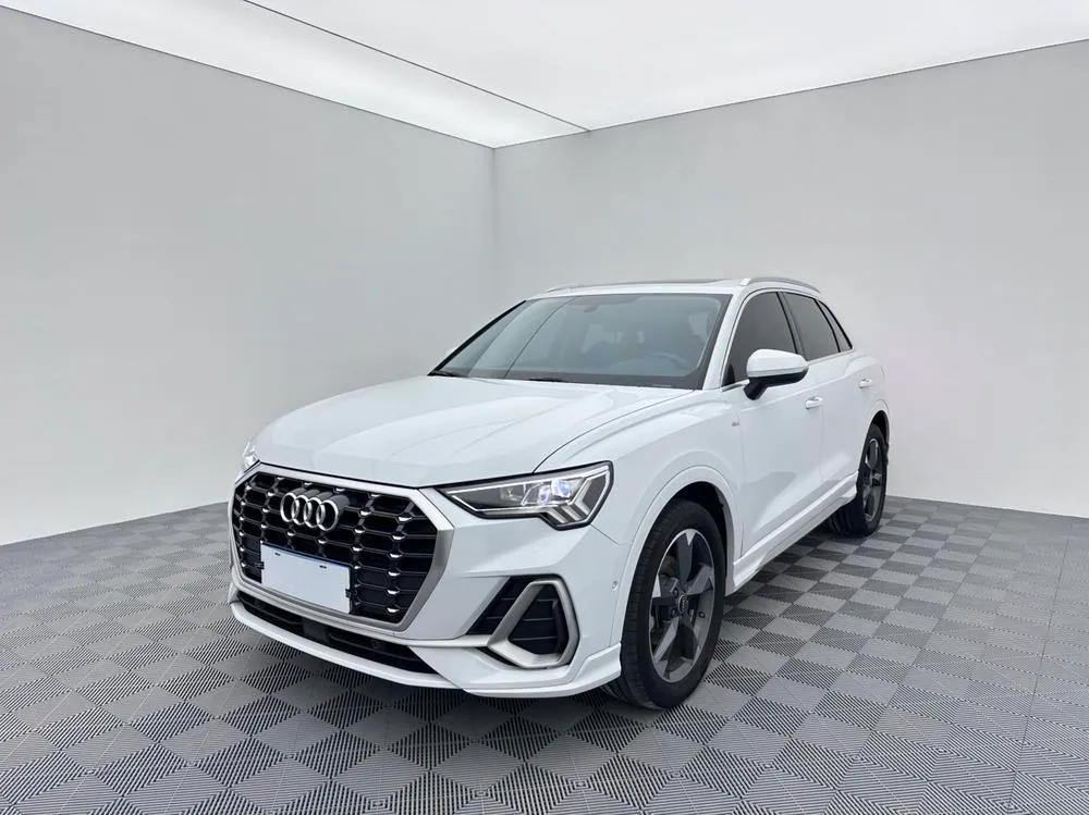 Audi Q3 35 TFSI Fashion Version, 2022 — фото 1