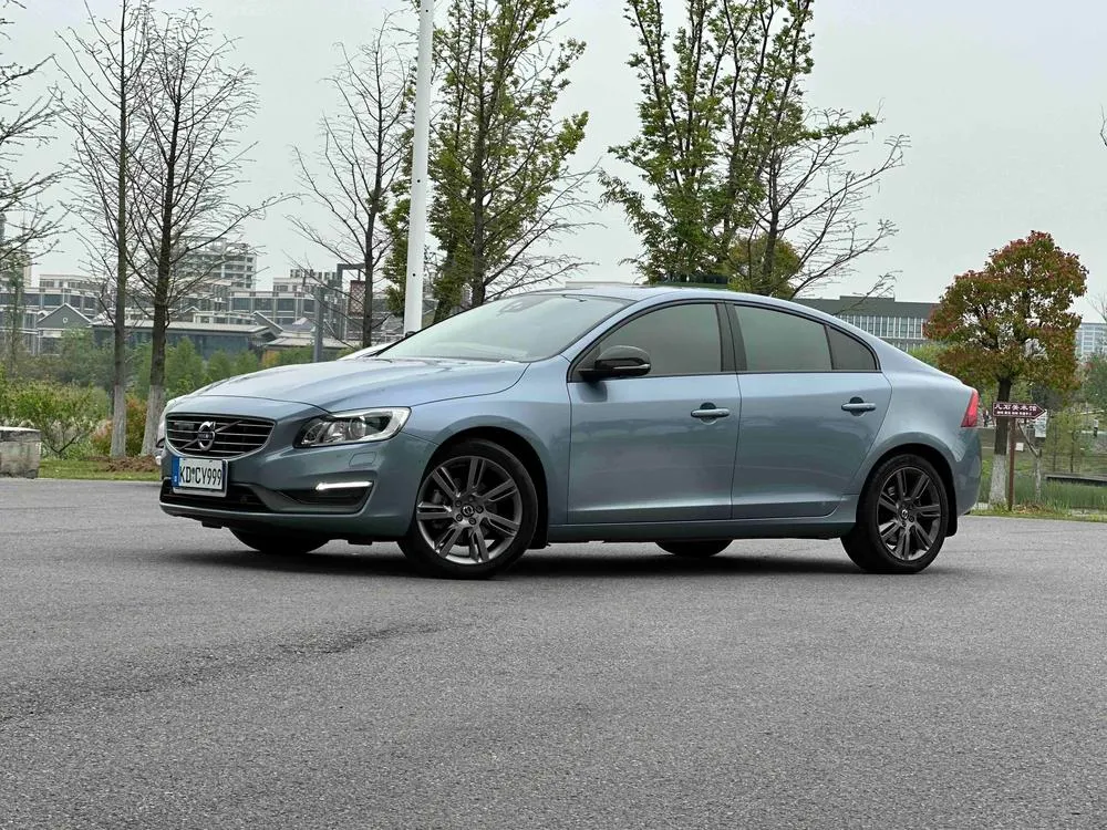 Volvo S60, 2016