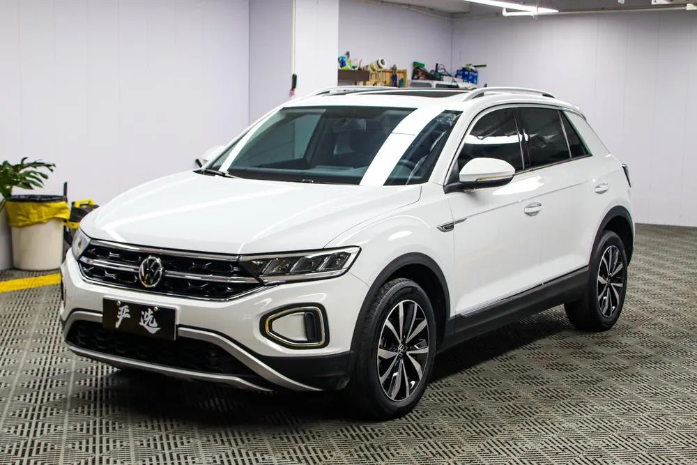 Volkswagen T-Roc, 2023