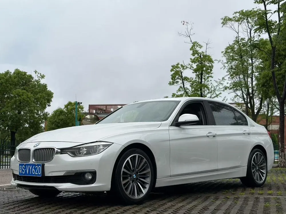 BMW 3-Series, 2018