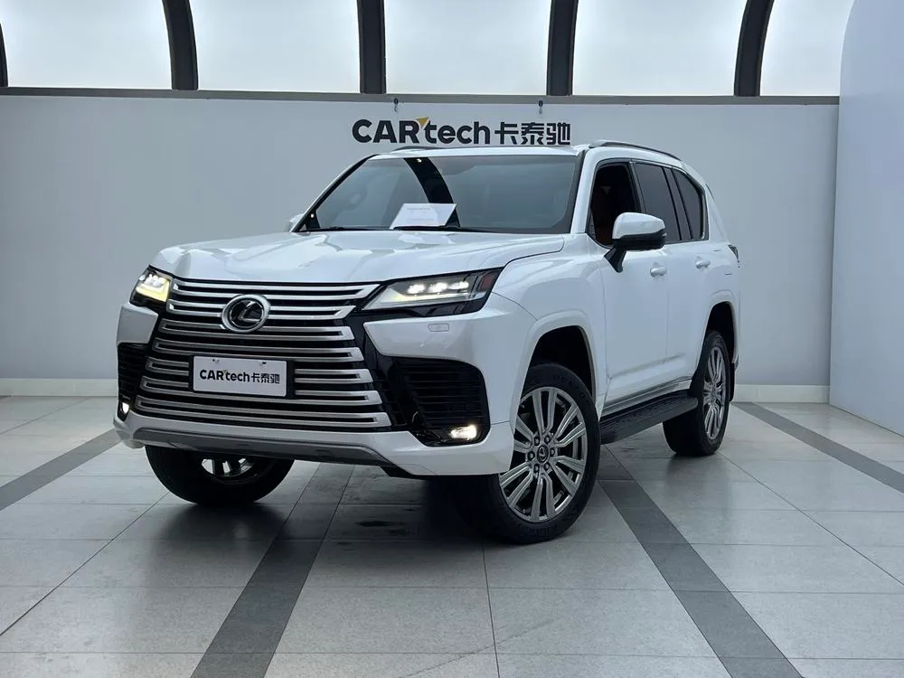 Lexus LX, 2022