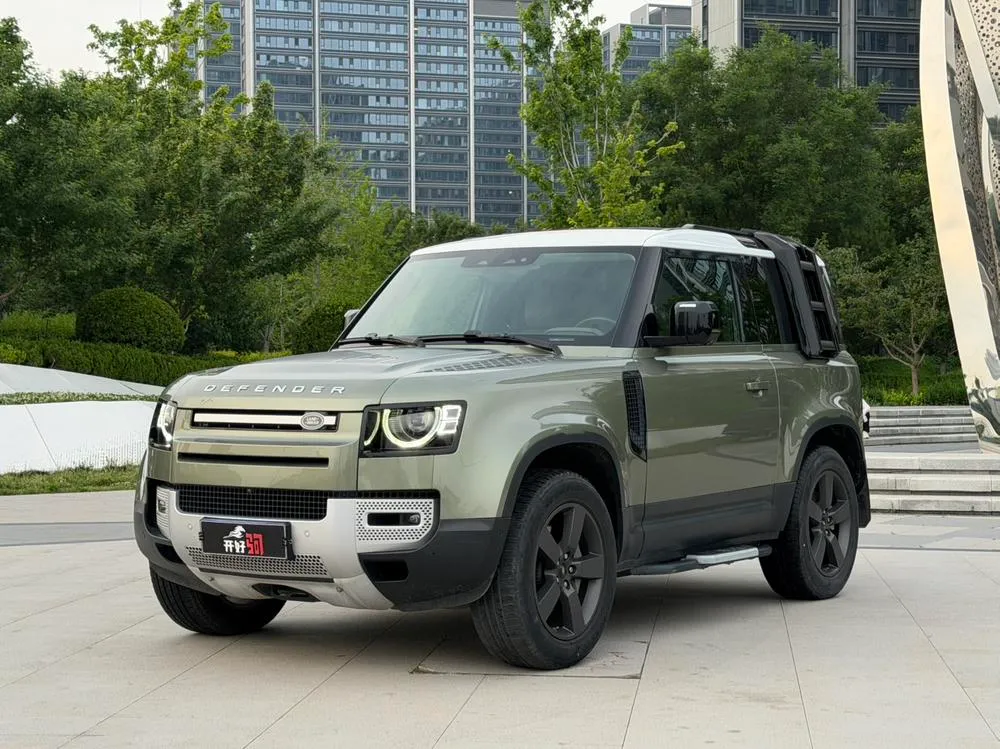 Land Rover Defender, 2021