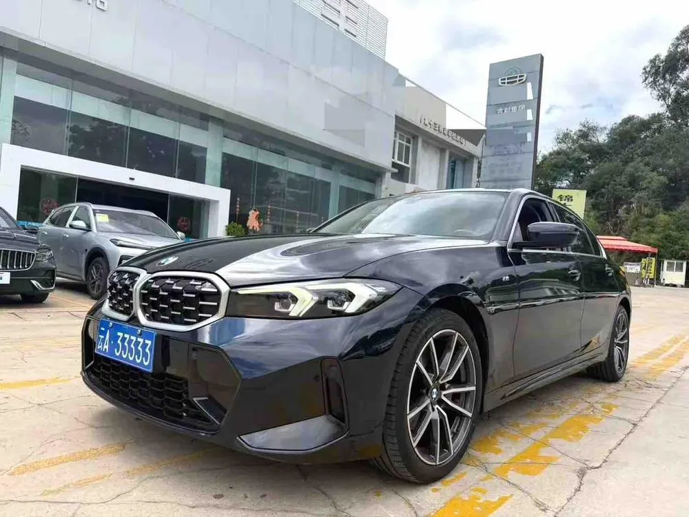 BMW 3-Series, 2023