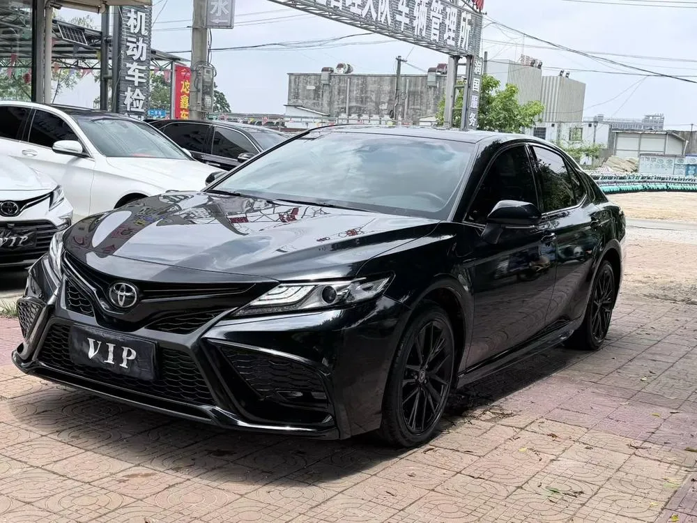 Toyota Camry, 2019