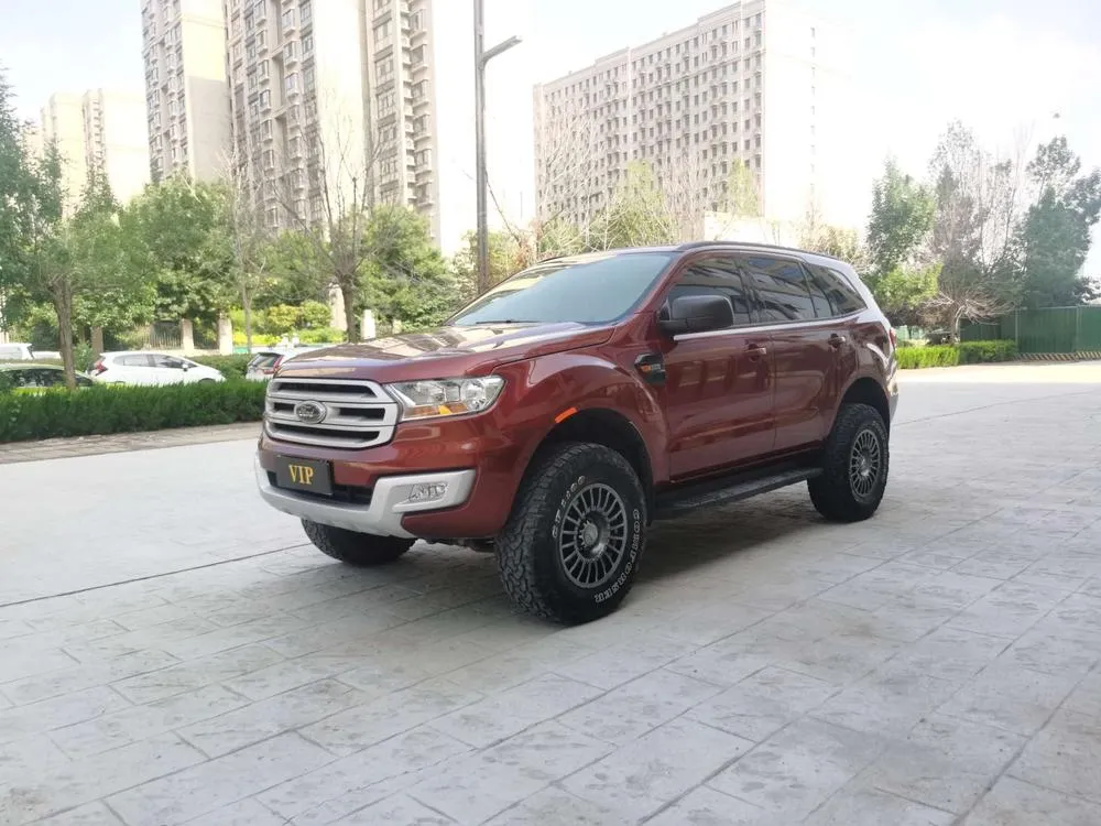 Ford Everest 2.0T Gasoline Auto 4WD Luxury Edition 5 Seater, 2017 — фото 1