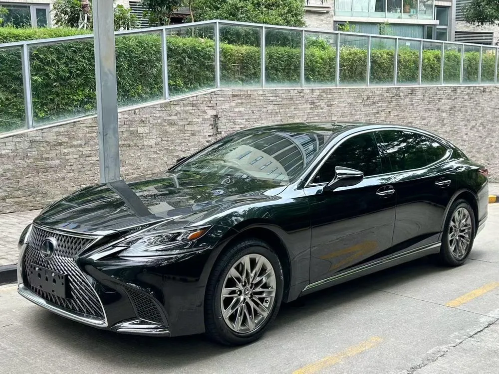 Lexus LS, 2018