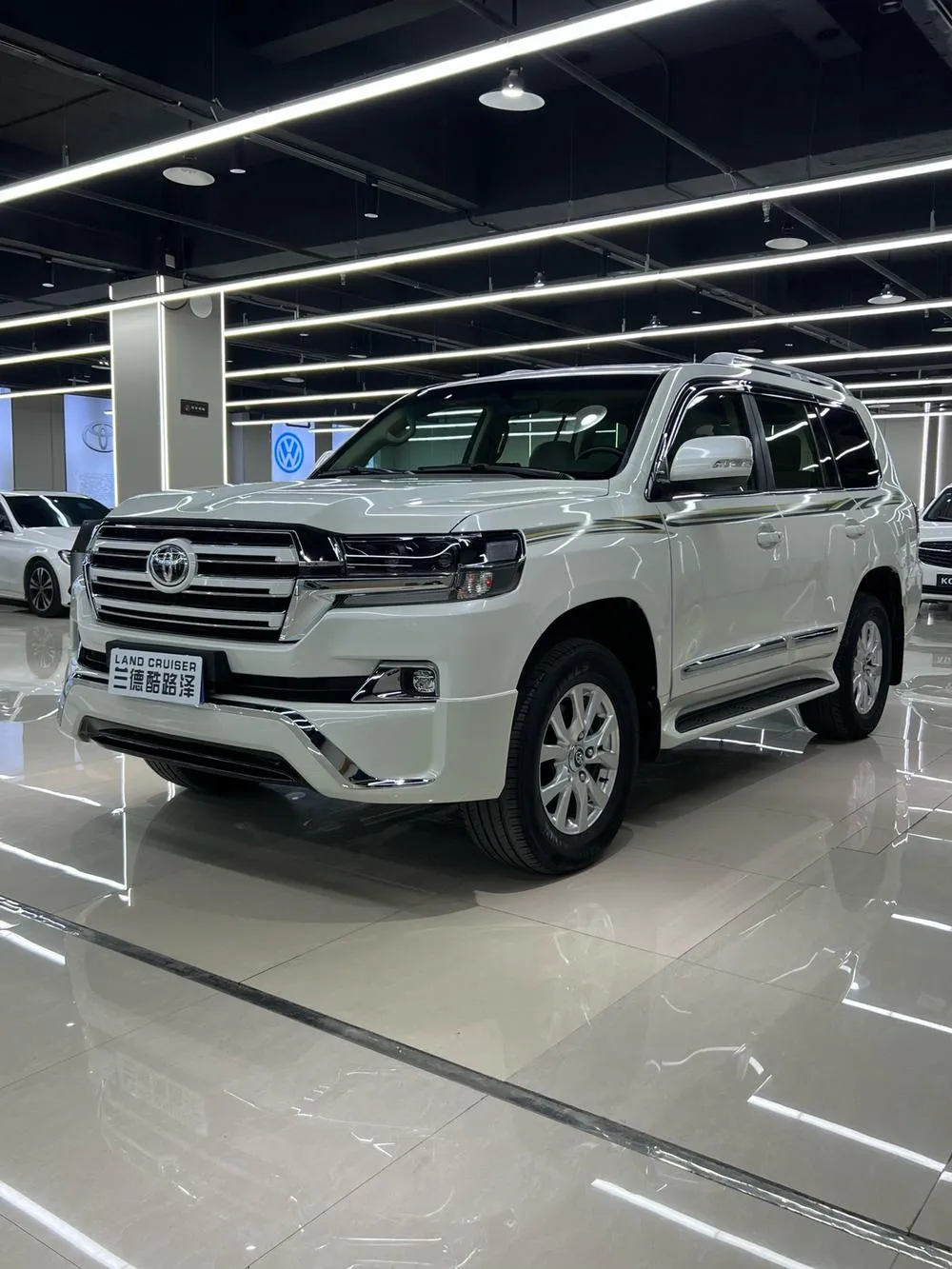 Toyota Land Cruiser (Import), 2015